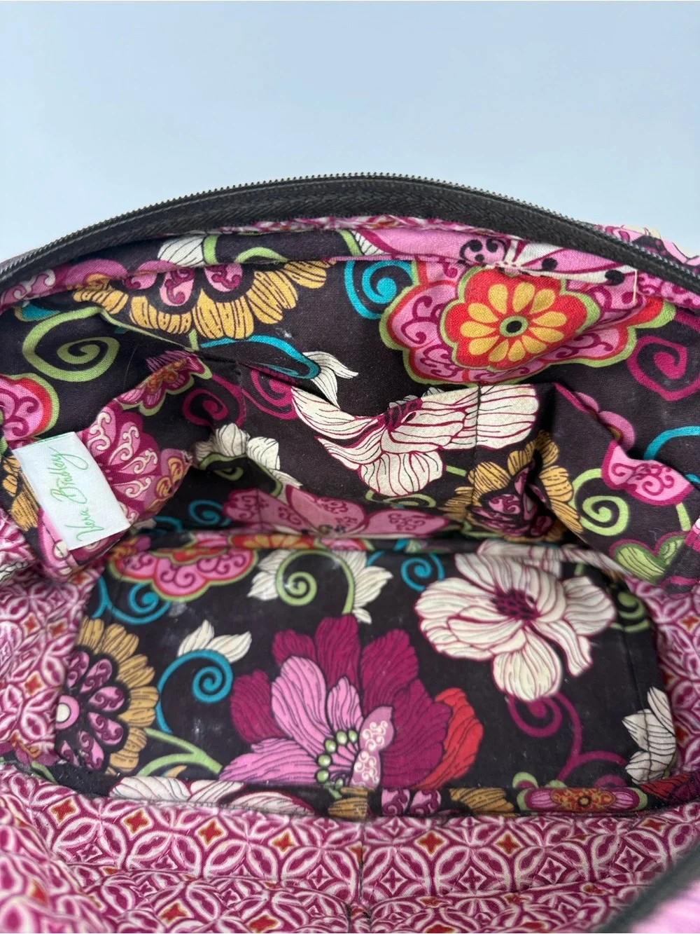 Vera Bradley Mod Floral pink quilted Bag *Retired pattern 2007*